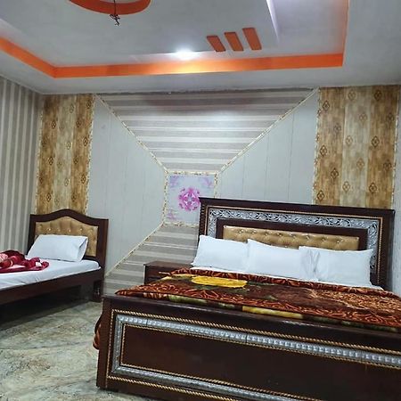 Madina Tower Hotel & Restaurant Bahrain Екстериор снимка