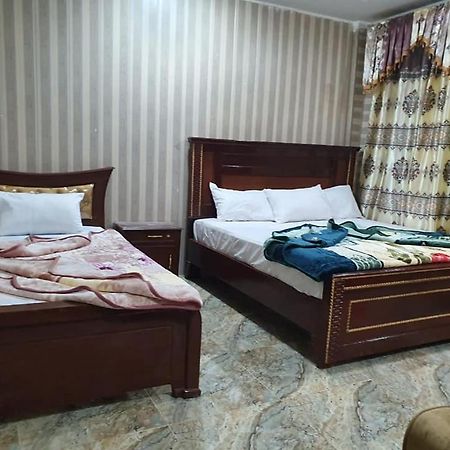 Madina Tower Hotel & Restaurant Bahrain Екстериор снимка