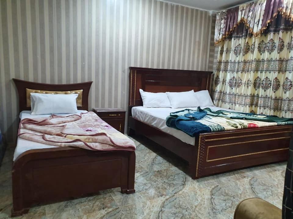 Madina Tower Hotel & Restaurant Bahrain Екстериор снимка