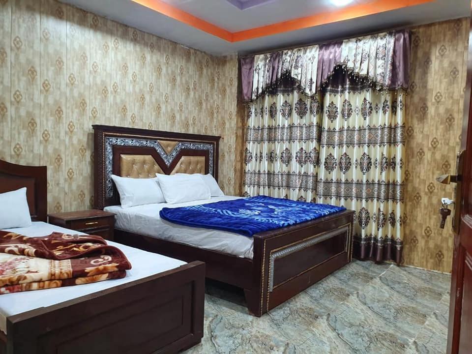 Madina Tower Hotel & Restaurant Bahrain Екстериор снимка