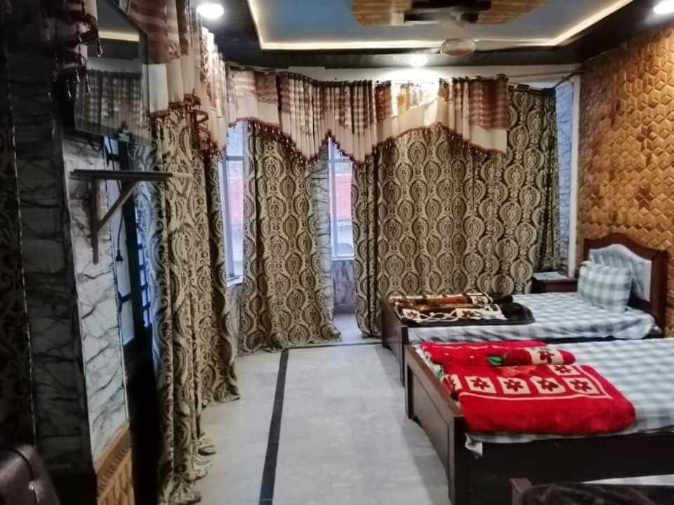 Madina Tower Hotel & Restaurant Bahrain Екстериор снимка
